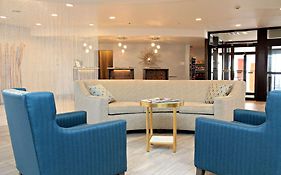 Plaza Hotel Denver Central